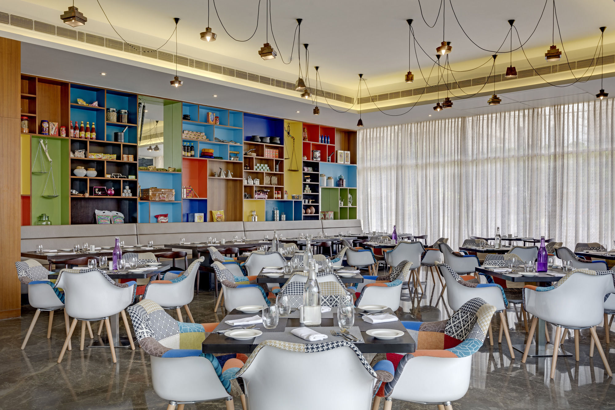 Hotel Zone By The Park Raipur Esterno foto